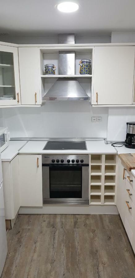 Domus Valencia Apartamentos Centro Frente A Torres De Serrano ภายนอก รูปภาพ